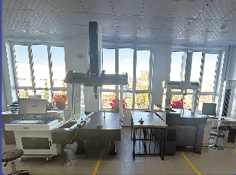 三豐自動三坐標（兩臺）